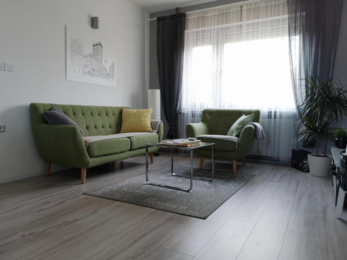 Apartment Dub - Free Parking *
